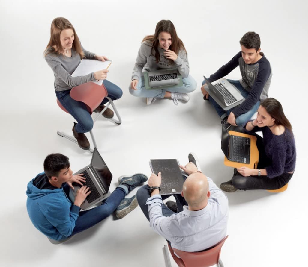 Tragbarer Sitz-Tisch für Schule, Homeoffice & unterwegs – Bild 4